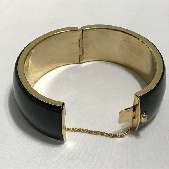 Vintage Black Enamel Bangle Bracelet - Picture 2 of 6